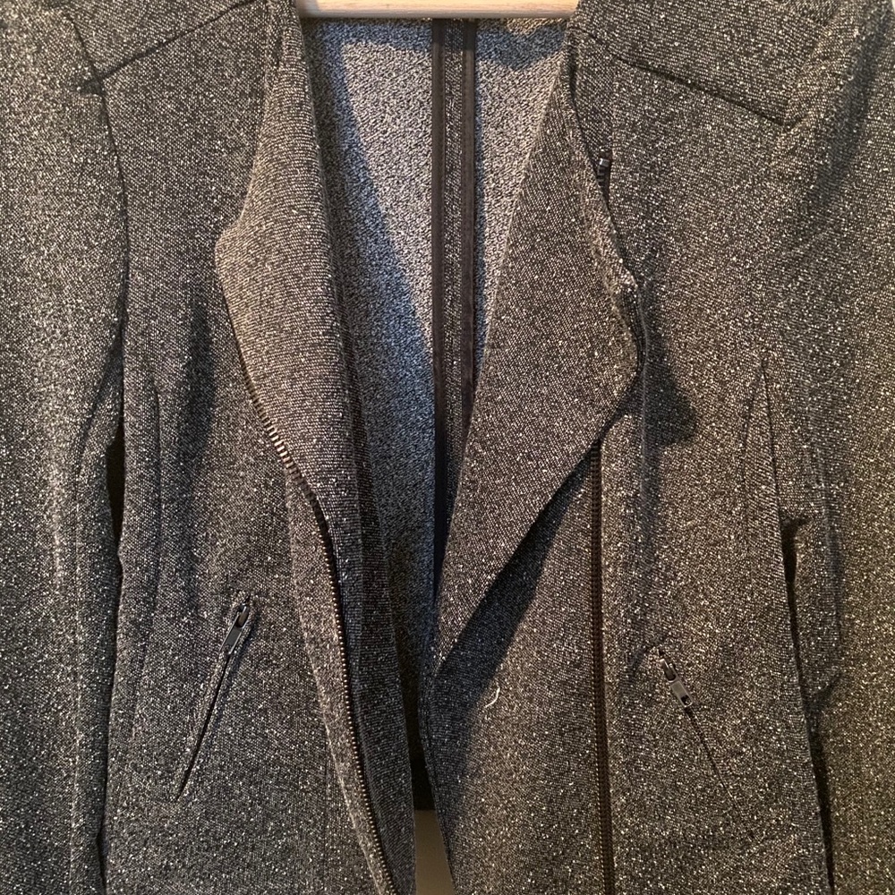 Jacket - Picture 4 of 5